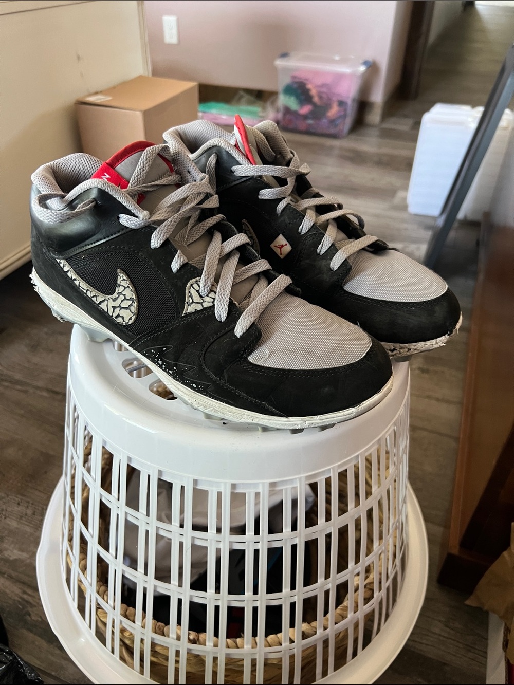 Jordan Stadium 90 Low TD Football Cleats in the "Black Cement". Men’s size 10.5